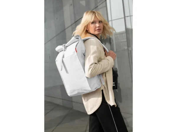 Batoh Reisenthel Rolltop Urban twist sky rose - Image 8