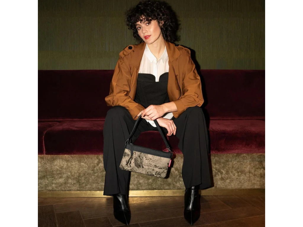 Kabelka Reisenthel Mini pouch jacquard brown - Obrázek 2