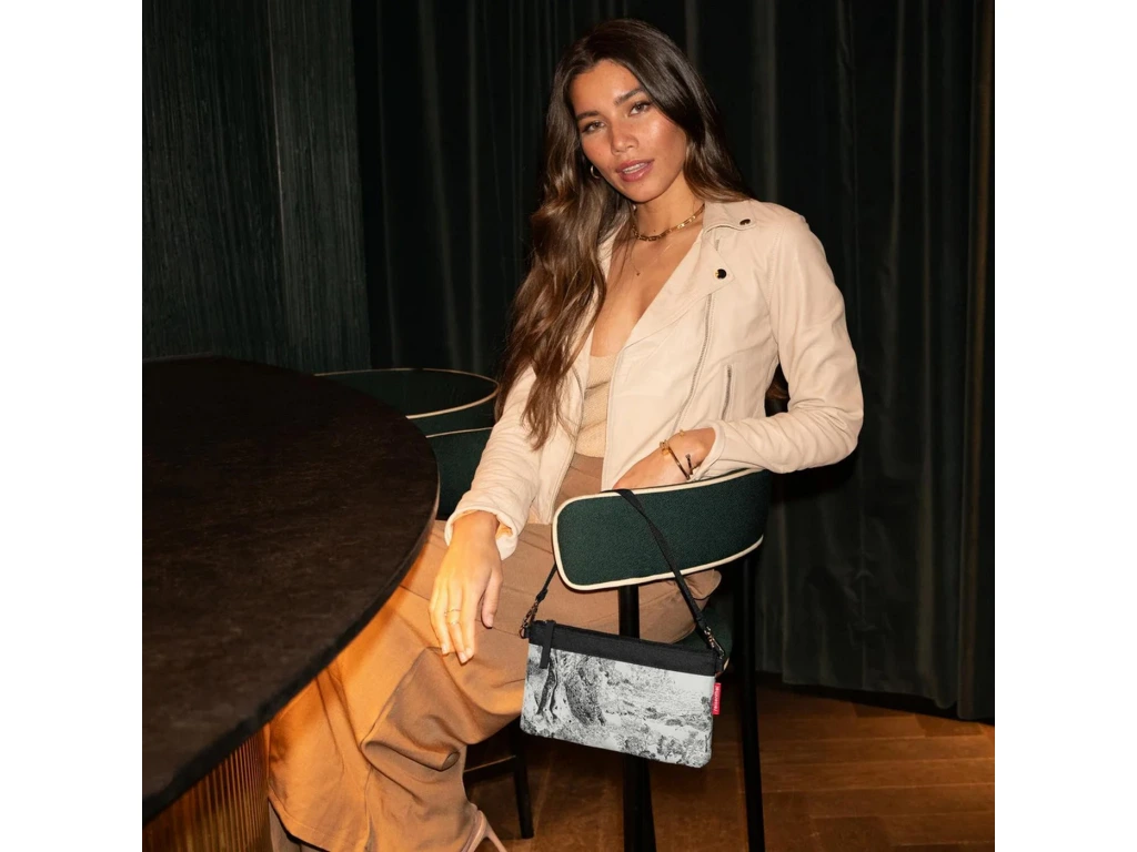 Kabelka Reisenthel Mini pouch jacquard grey - Obrázek 2