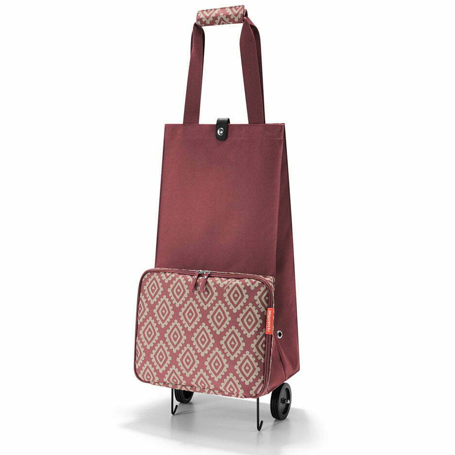 Nákupní vozík Reisenthel Foldable trolley diamonds rouge | 30 l | červená | Diamonds rouge | 29x27xV.66 cm | Reisenthel | v ruce