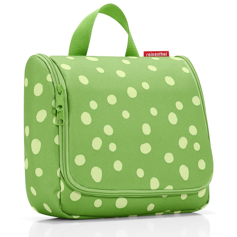 Toaletní taška Reisenthel Toiletbag spots green | 3 l | zelená | Spots green | 23x10xV.20 cm | Reisenthel | v ruce