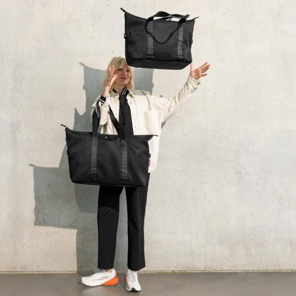 Taška přes rameno Reisenthel Extralite Shopper L mesh black - Image 9